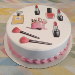 Choco Flavor Beauty Queen Cake